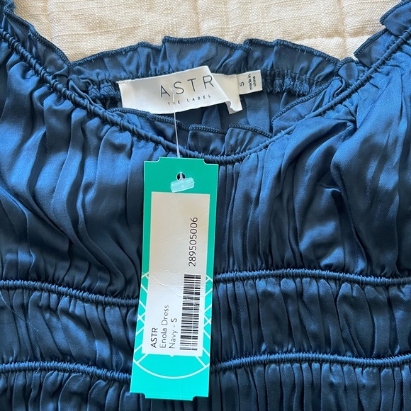 ASTR Enola Blue Midi Dress - Picture 2 of 3